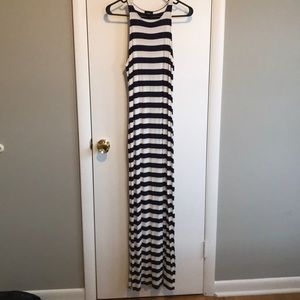 Missimo navy and off-white maxi-dress